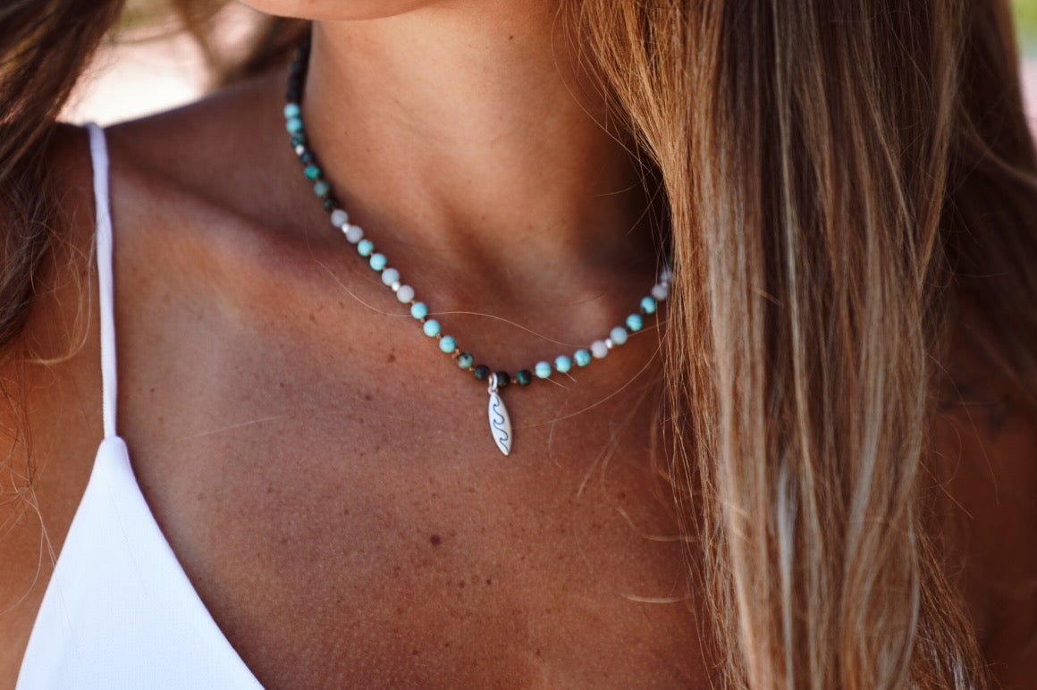 ADI NECKLACE 💧 שרשרת אבני חן גלשן גלים image 2