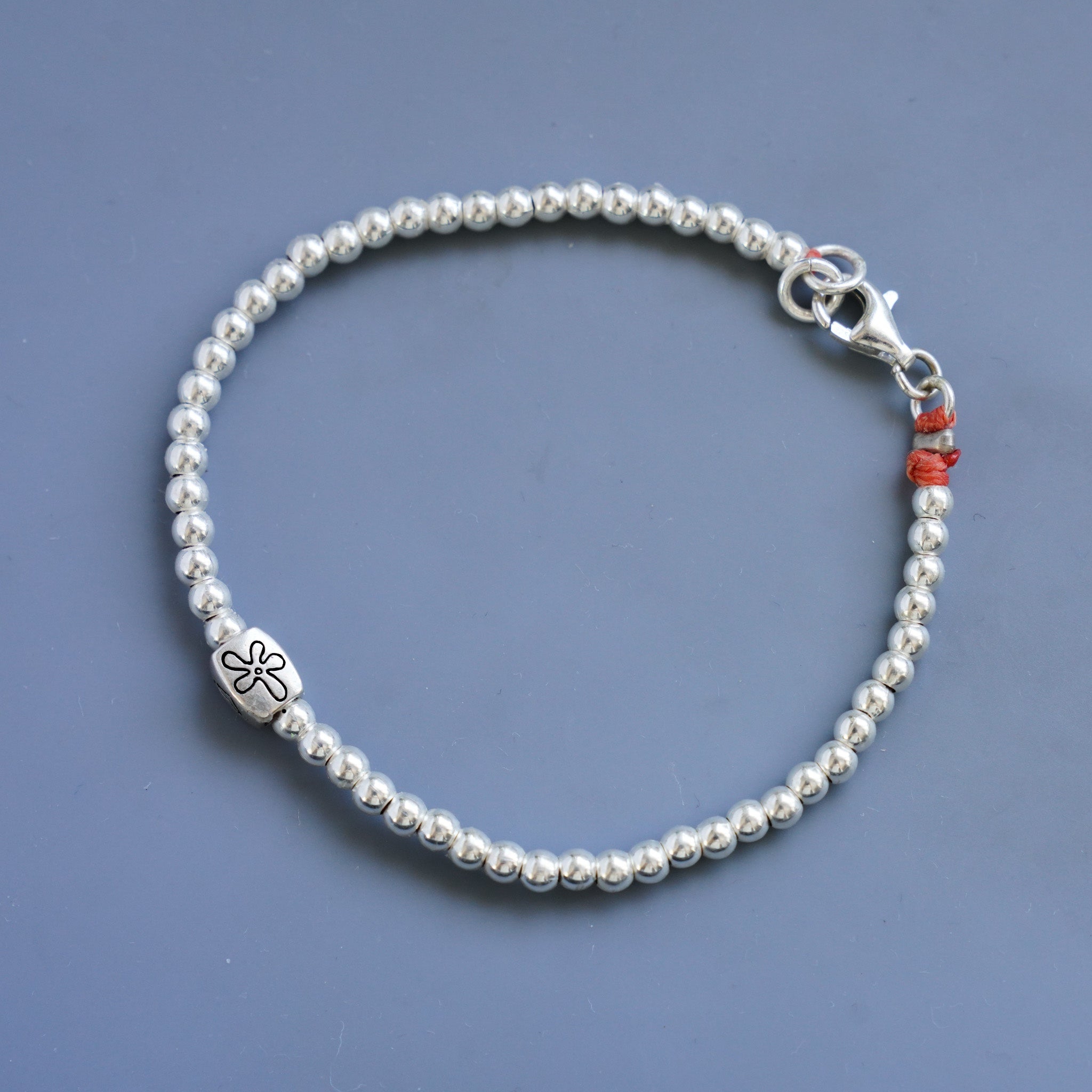 Flowery bracelet
