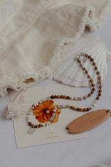 Coconut flower - שרשרת אבני חן תליון פרח פלומריה image 0