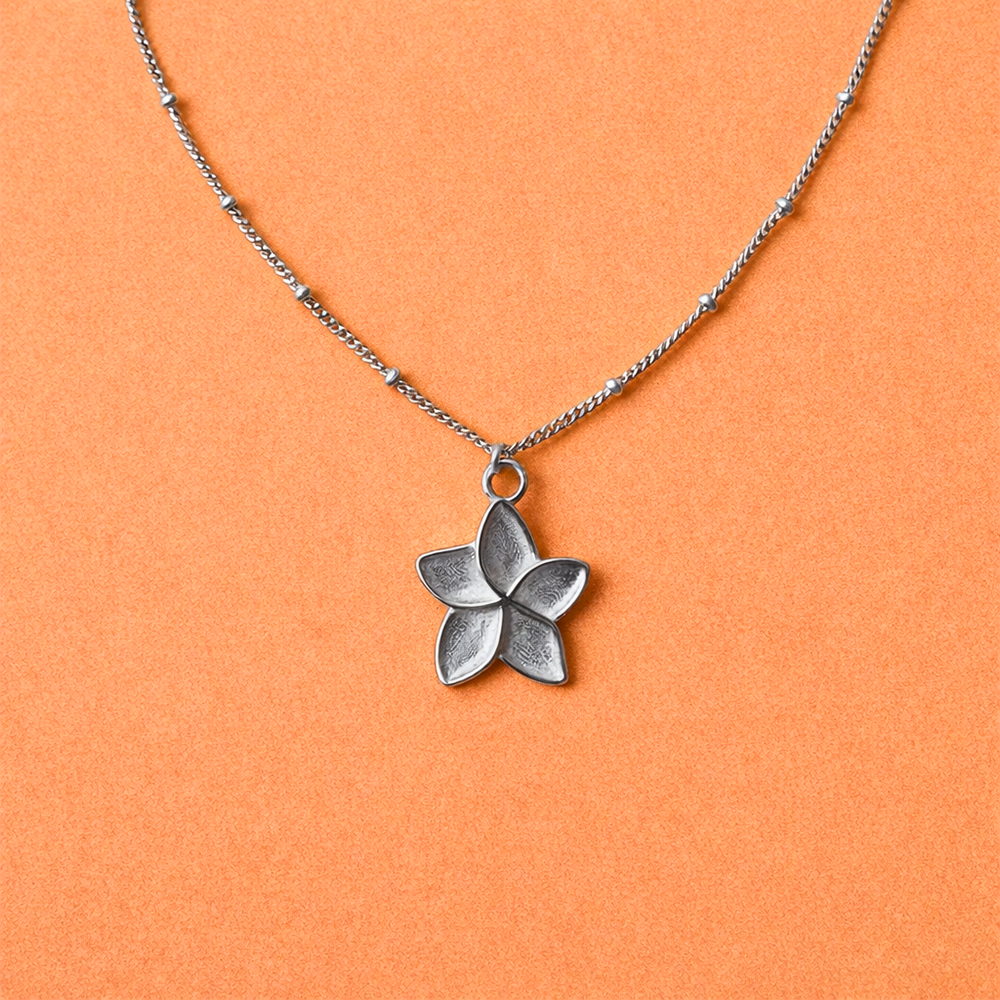 MAI.DAN FLOWER silver necklace • שרשרת כסף נקודות פרח גדול image 0
