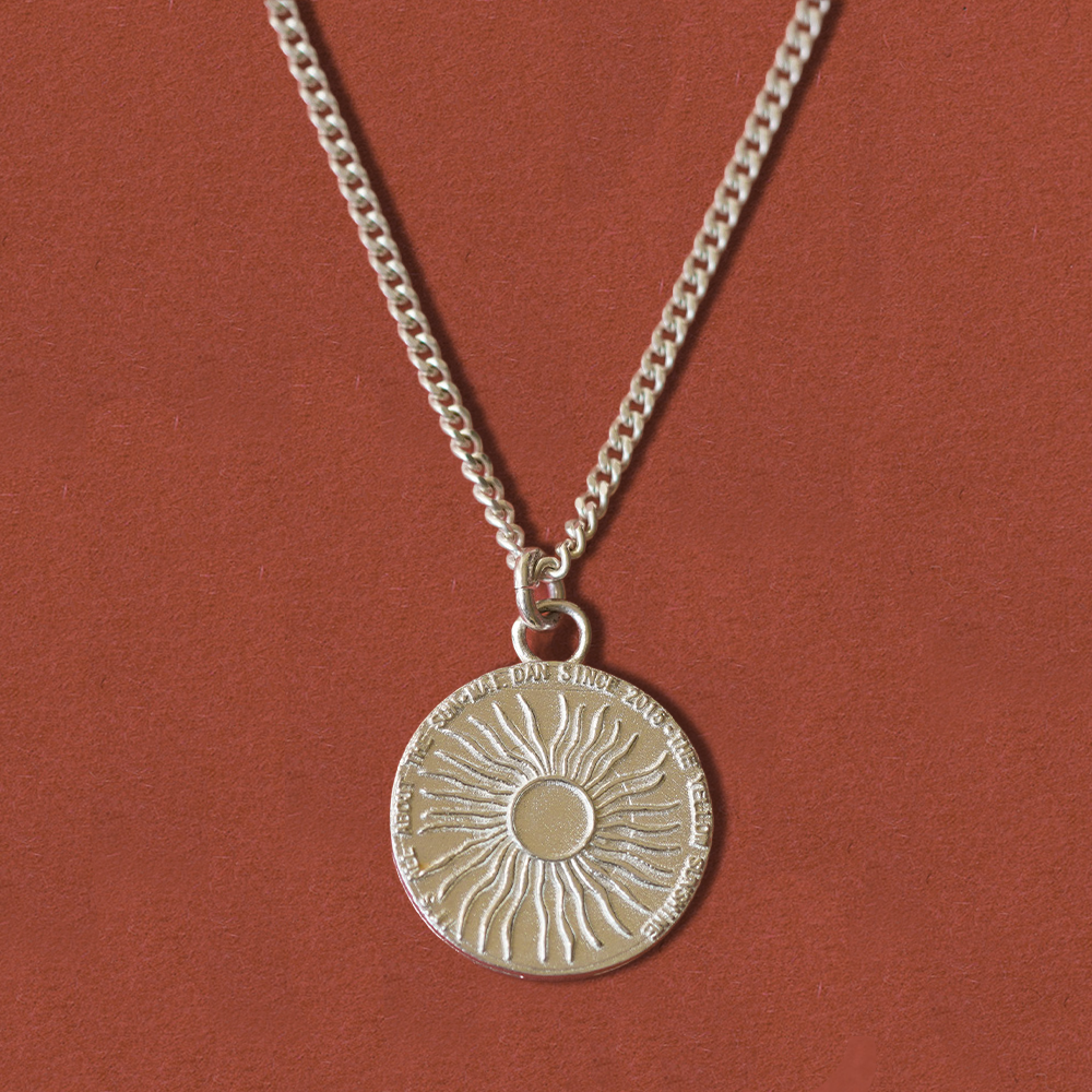 SUN COIN - שרשרת כסף 925 גורמט תליון שמש מטבע  image 0