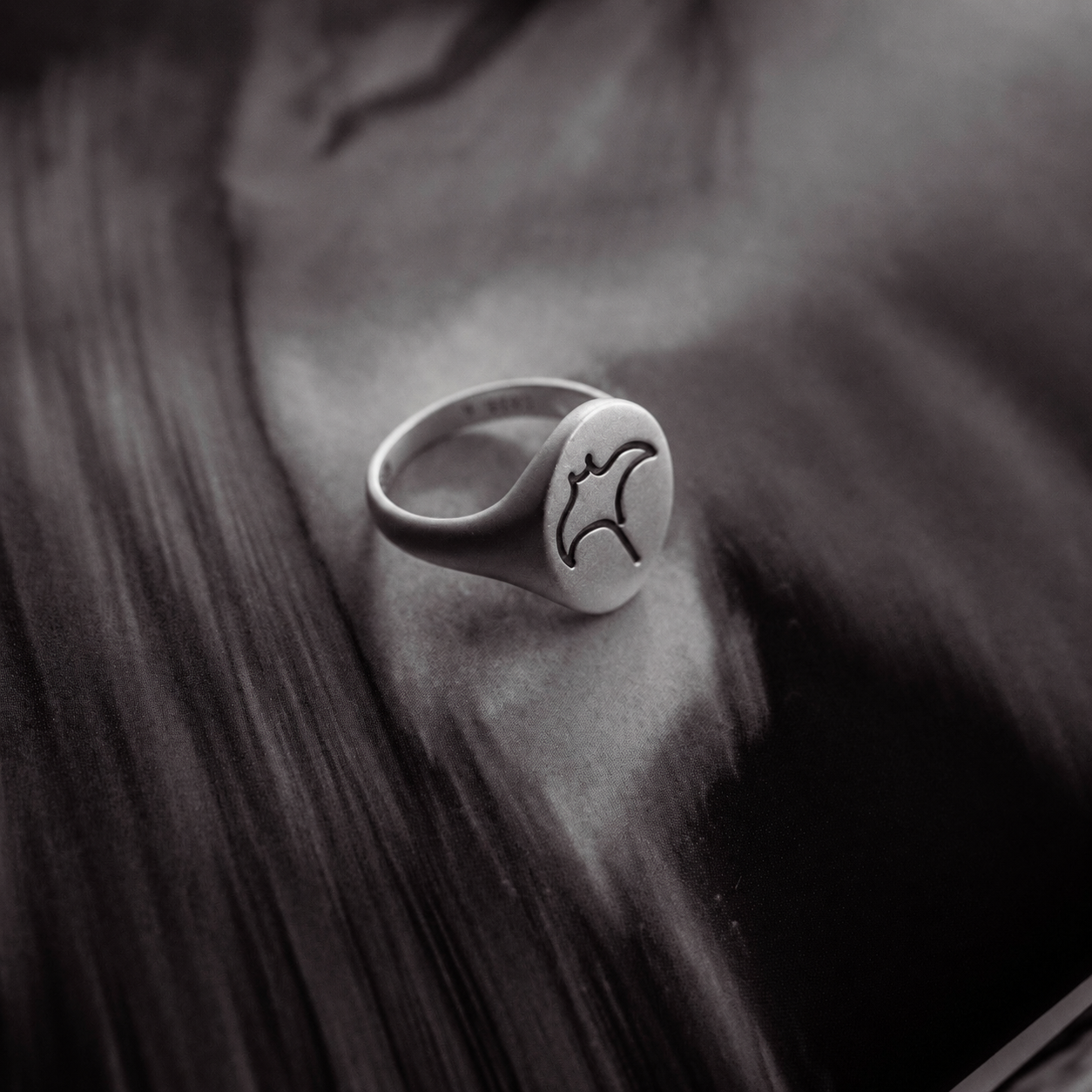 Custom ring