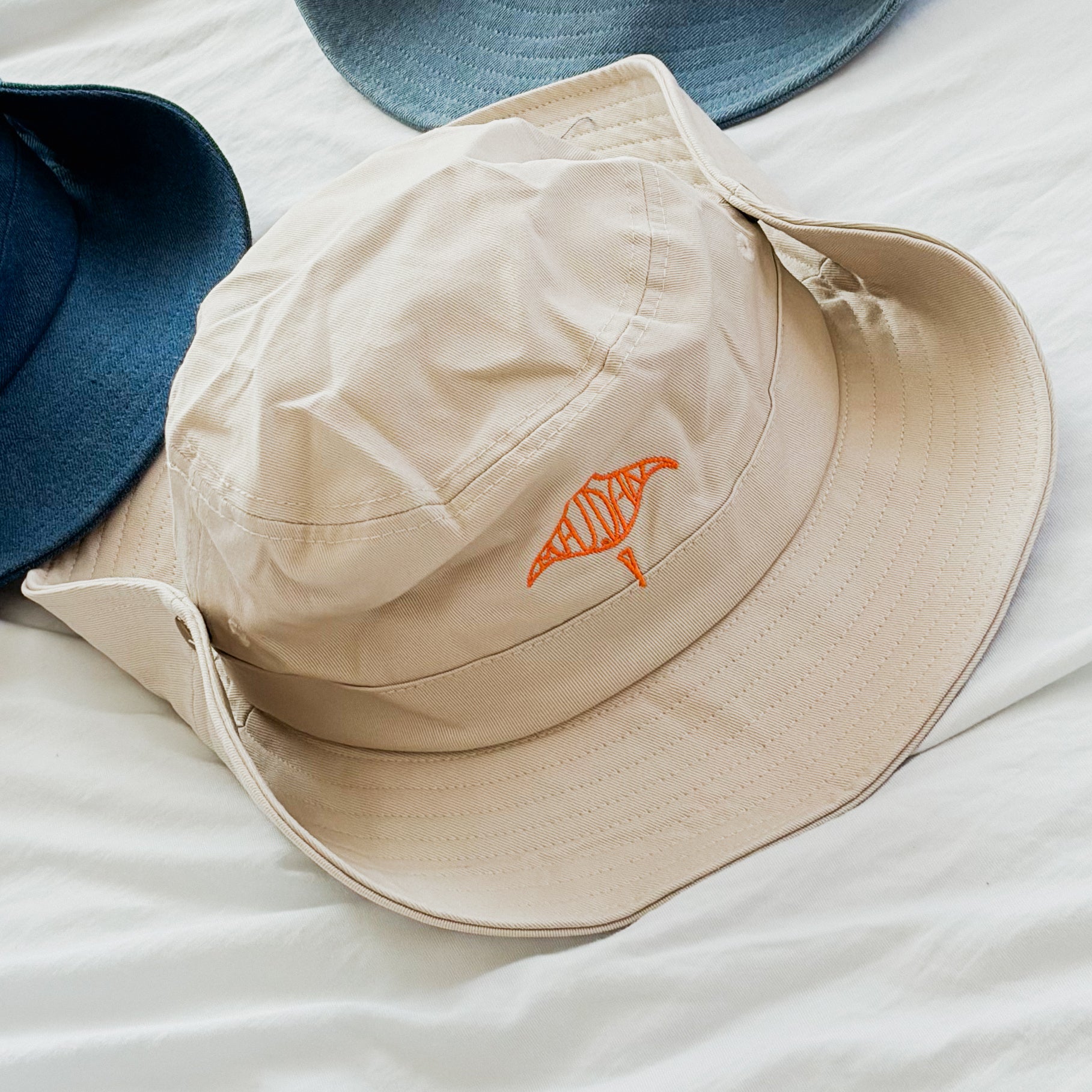 Pink MAI.DAN bucket hat - כובע באקט ורוד MAI.DAN