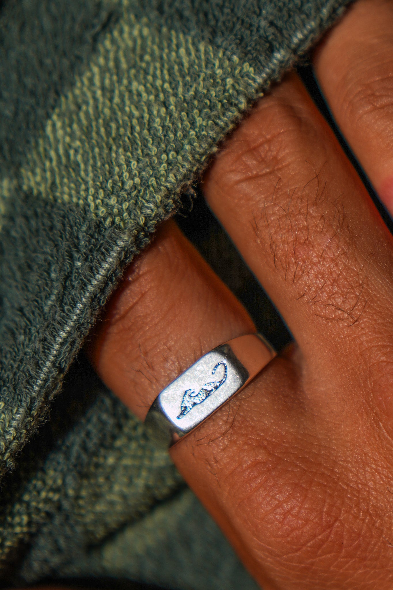 Tiger ring