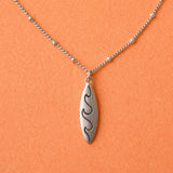 Mini waves surfboard שרשרת כסף תליון גלשן גלים קטן  image 0