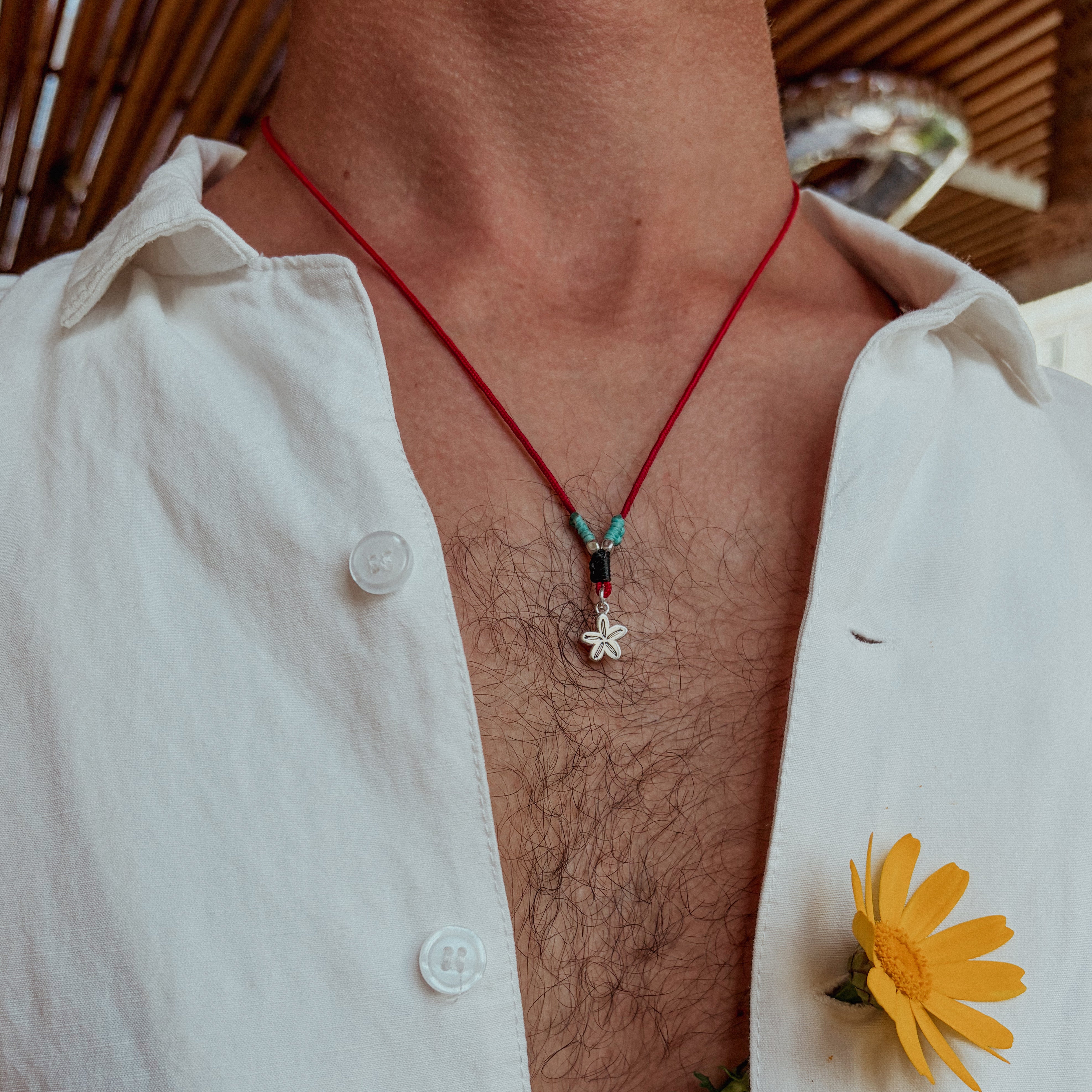 Red little surfboards flower- שרשרת חבל אדום image 2